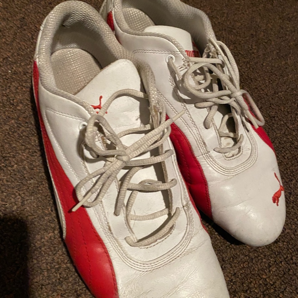 Ferrari puma soccer shoes white and red